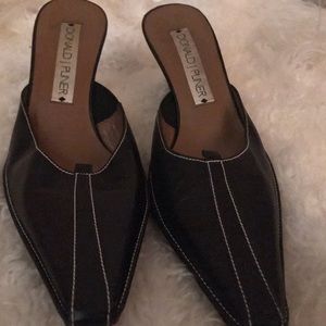 Donald J Pliner Shoes size 8